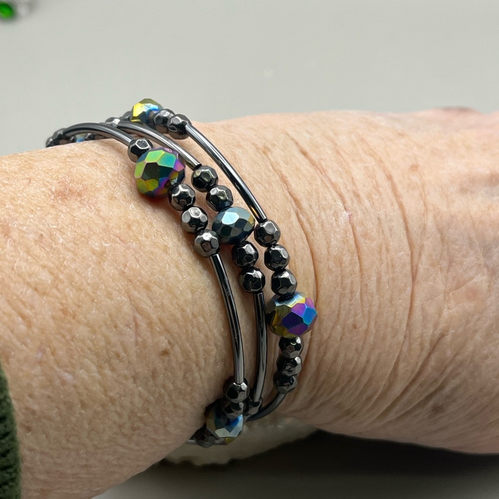 Iridescent Crystal Beaded Bracelet-Stylish Everyday Luxury Jewelry - Picture 2 of 3